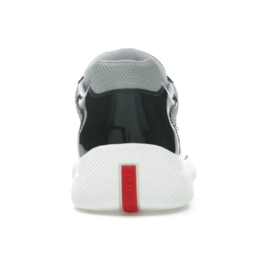 Prada America's Cup Anthracite et Grise, vue arrière