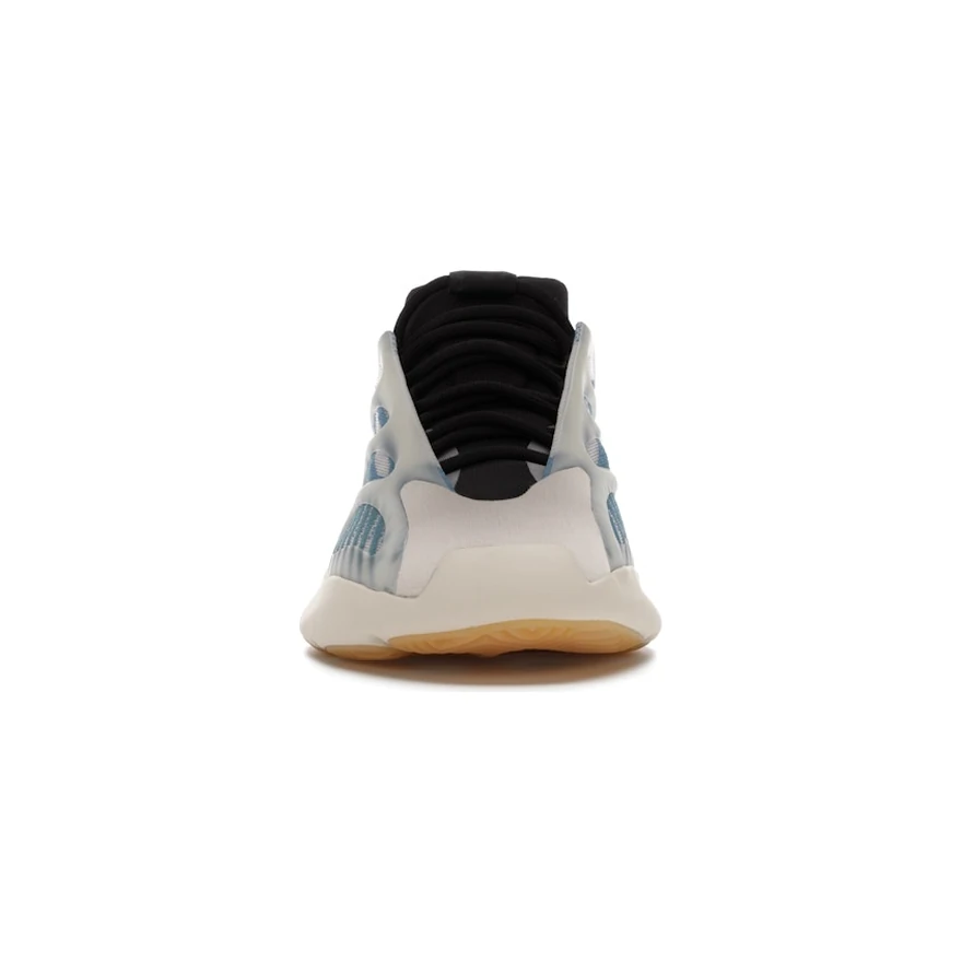 adidas Yeezy Boost 700 V3 Kyanite, vue de face